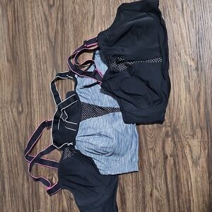 Maidenform Underwire Sports Bras Set of 3 (2 Blk, 1 Grey) Size 38E 38DD